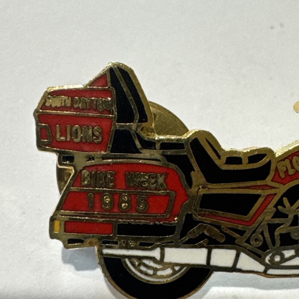 1985 Daytona Bike Week Florida Honda Lions Vest Jacket Lapel Hat Motorcycle Pin‎ - Picture 3 of 7